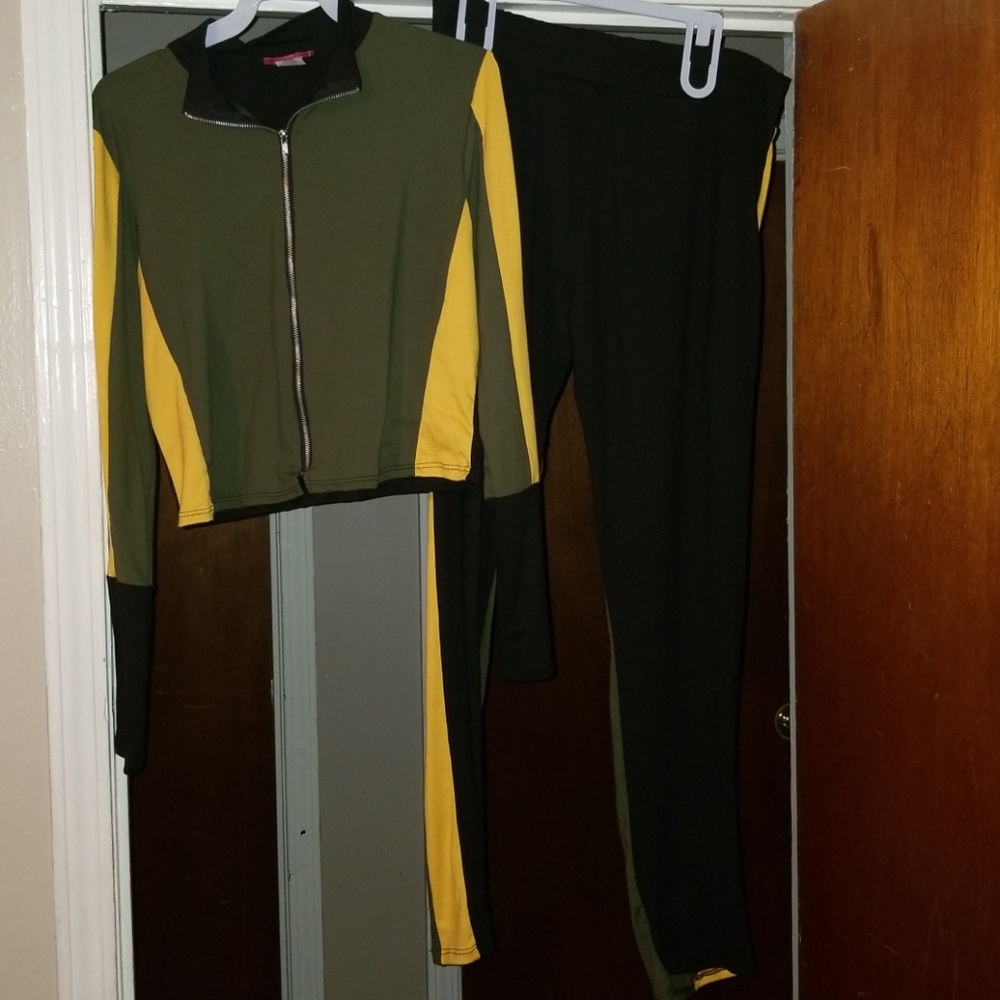 jumpsuit